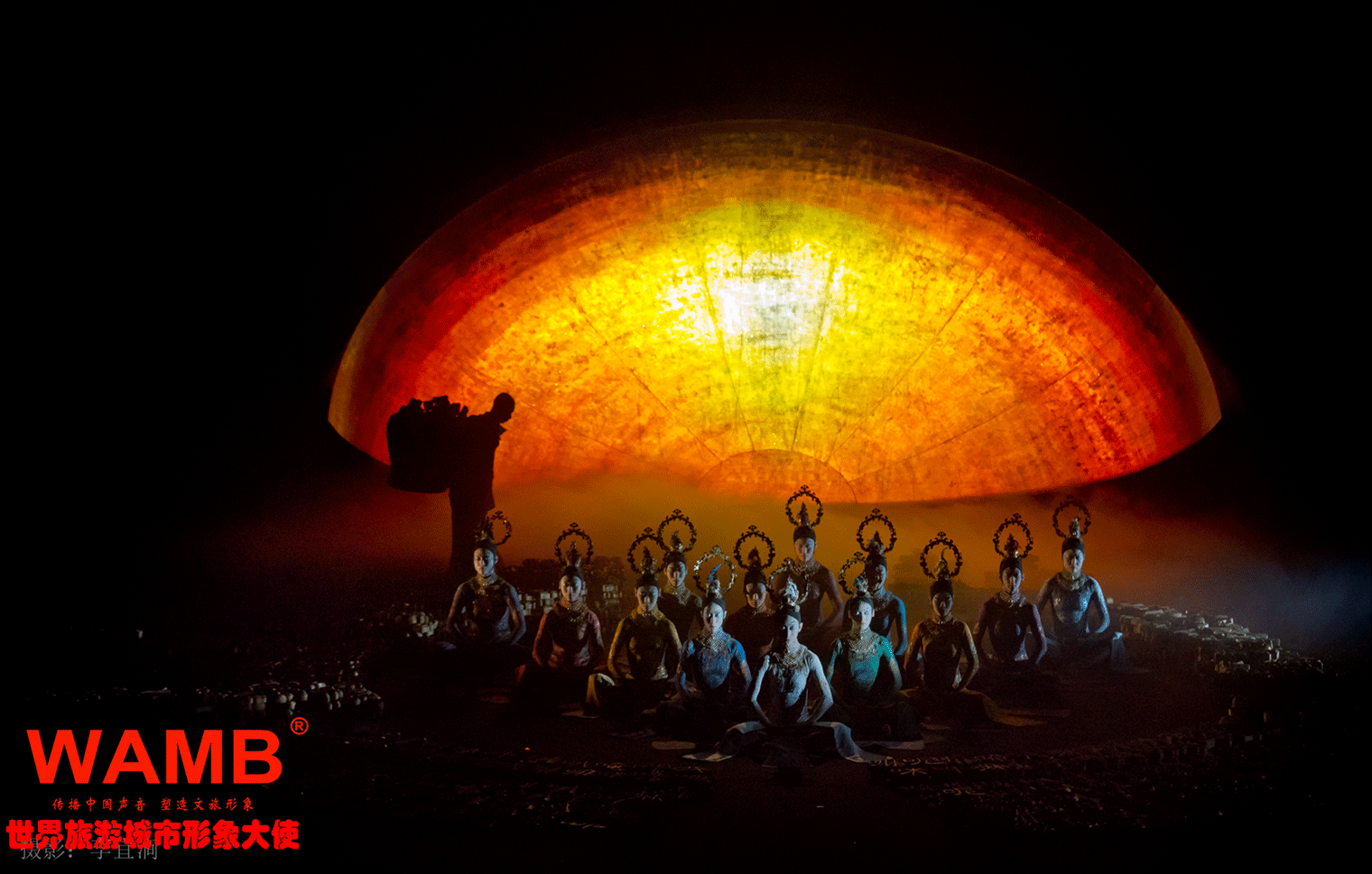 Chao Ren helmsman fully launches the World Tourism City Image Ambassador China Chongqing competition area